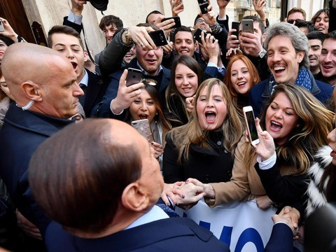 Journée de pause électorale avant le saut dans l'inconnu en Italie