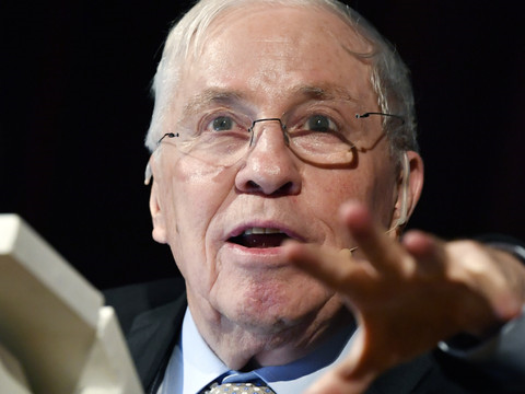 Christoph Blocher quitte la présidence de l'UDC