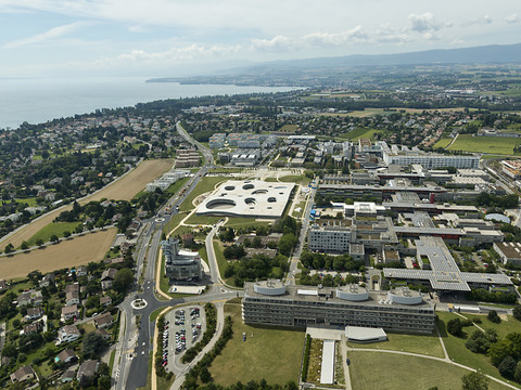 Le déménagement de la RTS sur le site de l'EPFL est suspendu
