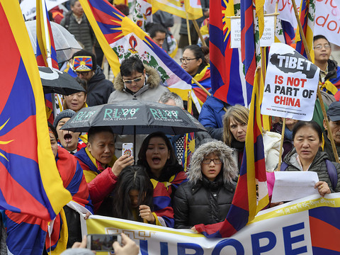 Plus de 3500 Tibétains en exil commémorent le soulèvement de 1959