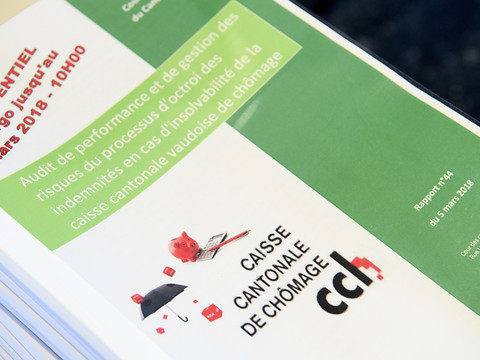 Le manque de rigueur de la Caisse de chômage vaudoise critiqué