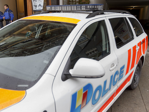 Genève: jeune femme retrouvée morte chez elle
