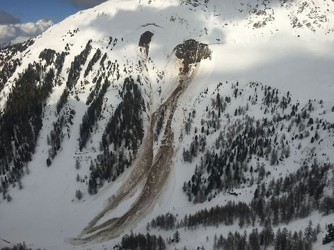 Quatre personnes disparues dans une avalanche près de Riddes (VS)