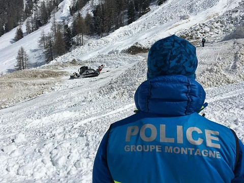 Appel aux dons lancé en France pour des victimes de l'avalanche