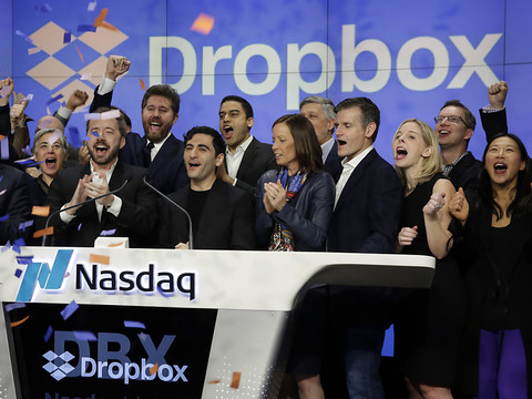 Dropbox décolle pour sa première cotation à Wall Street