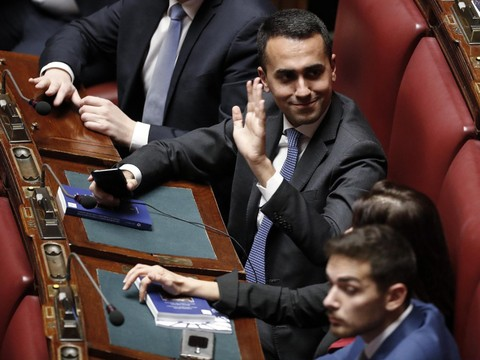 Italie: les discussions pour le gouvernement repartent de zéro