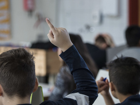 Le français reste enseigné au primaire dans le canton de Zoug