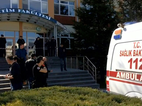Fusillade dans une université, quatre morts (médias)