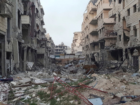 Reprise des bombardements sur la ville syrienne de Douma
