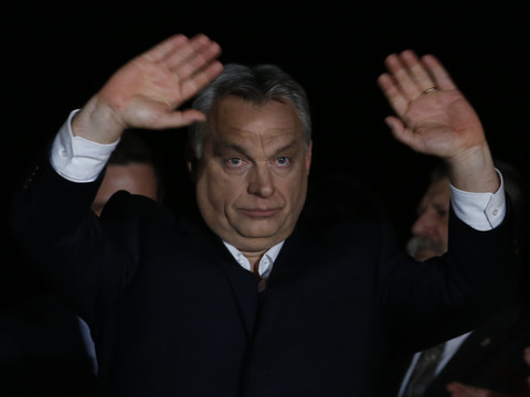 Quatre ans de plus aux commandes de la Hongrie Viktor Orban