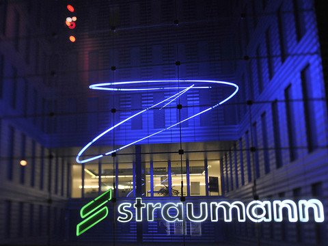Straumann investit dans le français Dental Monitoring