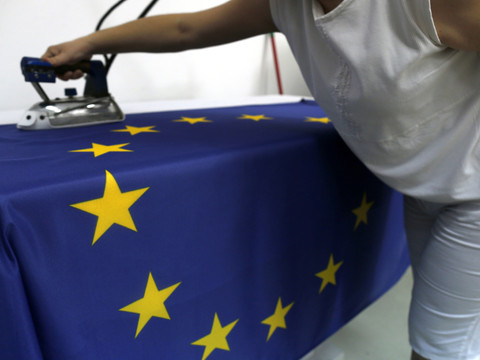 Bruxelles propose des négociations avec l'Albanie et la Macédoine