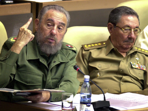 L'assemblée convoquée pour élire le successeur des Castro
