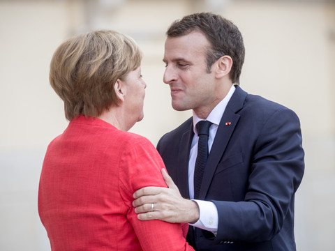 UE: Merkel et Macron optimistes sur des avancées d'ici fin juin