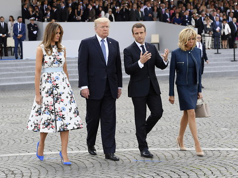 Emmanuel Macron se voit comme un 