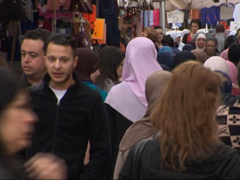 Fusillade à Bruxelles en 2016: 20 ans de prison pour Abdeslam