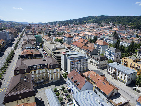 Près de 1000 bâtiments potentiellement contaminés en Suisse