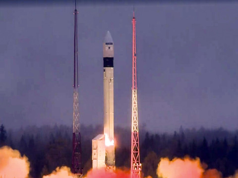 Lancement d'un satellite européen d'observation des océans
