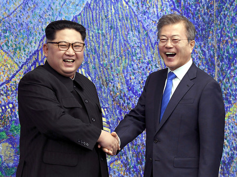 Retour de Kim Jong-un après le sommet avec Moon Jae-in