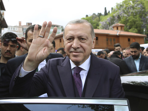 Erdogan lance officieusement sa campagne électorale