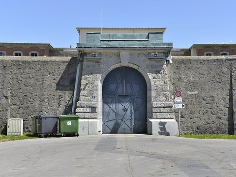 Un détenu algérien retrouvé mort au Bois-Mermet