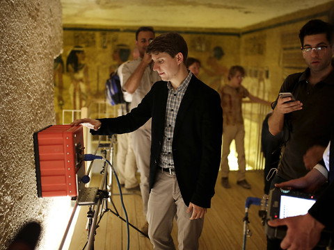 Les chambres cachées dans la tombe de Toutankhamon 