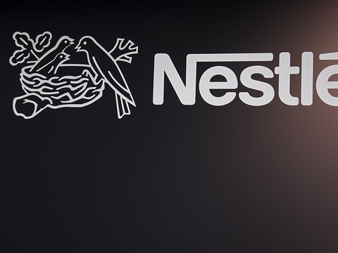 Nestlé conclut un accord de licence avec Starbucks