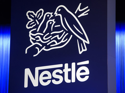 Nestlé conclut une alliance avec Starbucks pour plus de 7 milliards