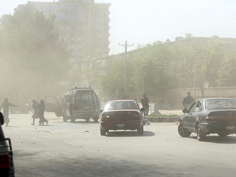 Trois explosions signalées dans le centre de Kaboul