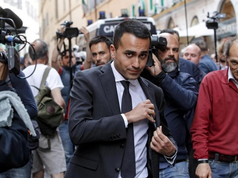 Tractations dans le vif du sujet pour un gouvernement antisystème