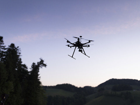 Le Conseil fédéral veut un registre obligatoire des drones