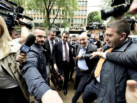 Le M5S et la Ligue s'accordent sur un nom pour gouverner le pays
