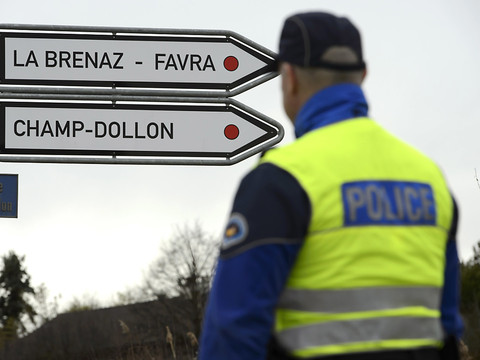 Trois détenus s'évadent de la prison administrative de Favra (GE)