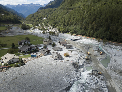 Près d'un an après le drame, le vallon de Bondo (GR) reste fermé