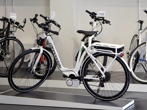 Pour 100'000 francs de vélos volés dans un magasin en Argovie