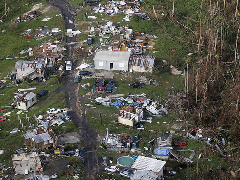 Porto Rico: l'ouragan Maria aurait fait 4600 morts au lieu de 64 (étude)