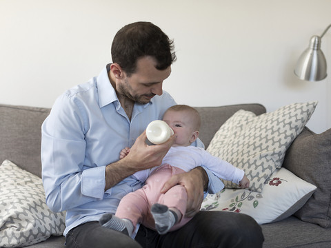 Le Parlement va se repencher sur le congé paternité