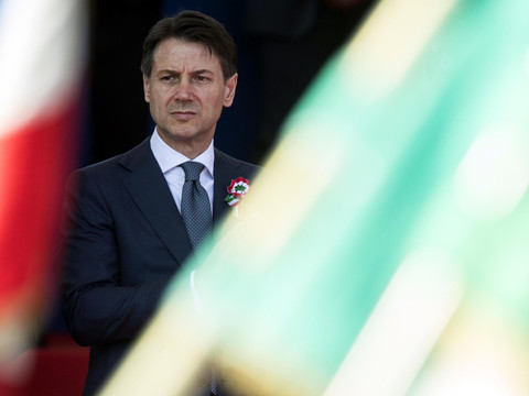Conte commence son travail à l'ombre de ses vice-premiers ministres