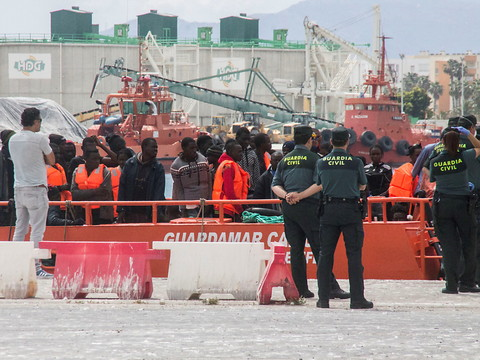 Nouveau drame en Méditerranée: près de 60 migrants noyés