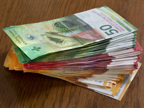 Compte 2017 approuvé par les sénateurs, mais corrections demandées