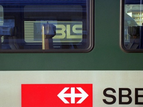 Trafic grandes lignes: deux lignes pour le BLS, les autres aux CFF