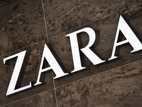 Bénéfice trimestriel en hausse pour Inditex, propriétaire de Zara
