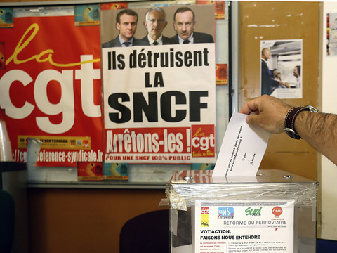 Un syndicat de cheminots va poursuivre la grève en juillet