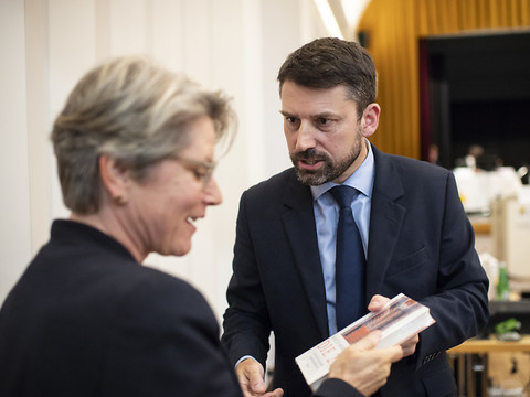 Gottfried Locher réélu président des Eglises protestantes de Suisse