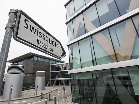 Swissquote surfe sur la vague du football avec un certificat dédié