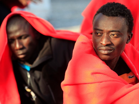 Plus de 500 migrants secourus en mer lors de plusieurs opérations