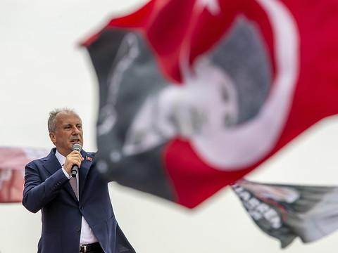 Dernier affrontement par meetings interposés entre Erdogan et son rival