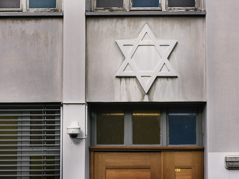 Berne devrait mettre la main au porte-monnaie pour les minorités