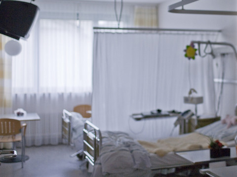 Projet de fermer cinq hôpitaux à St-Gall: longue procédure lancée