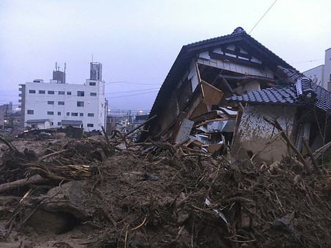 Intempéries au Japon: le bilan grimpe à 199 morts